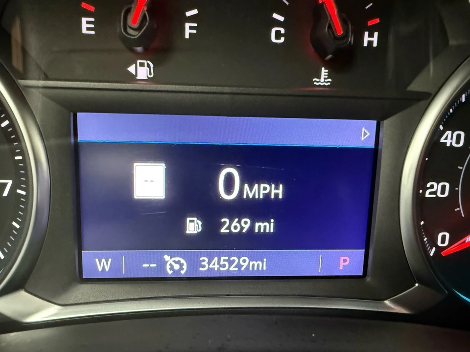 2022 Chevrolet Equinox - Image 13 of 21