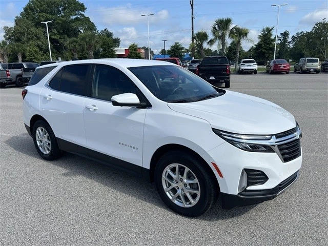 2022 Chevrolet Equinox - Image 2 of 12