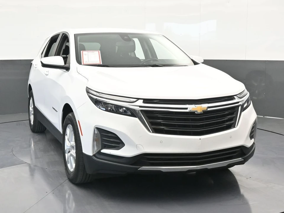 2022 Chevrolet Equinox - Image 9 of 12