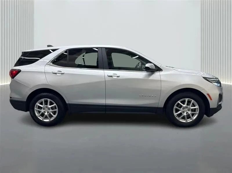 2022 Chevrolet Equinox - Image 6 of 12