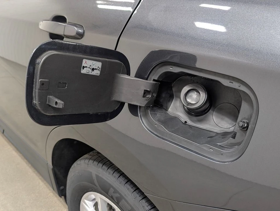 2022 Chevrolet Equinox - Image 22 of 27