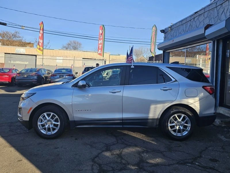 2022 Chevrolet Equinox - Image 5 of 12