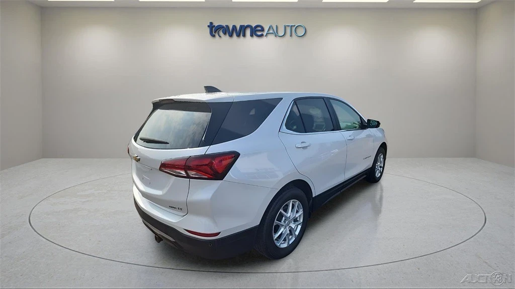 2022 Chevrolet Equinox - Image 5 of 12