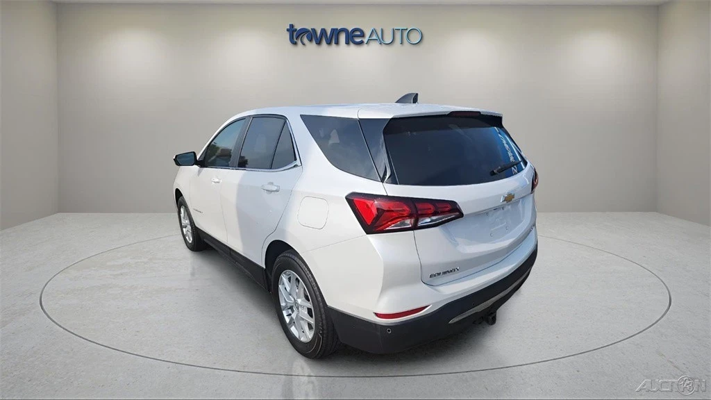 2022 Chevrolet Equinox - Image 3 of 12