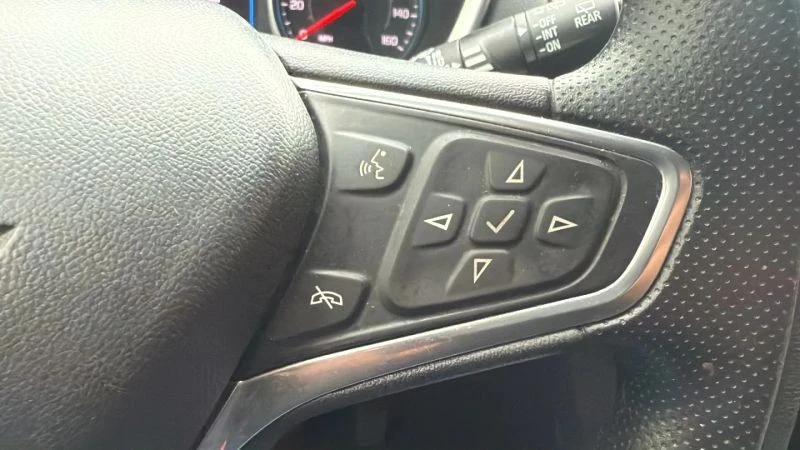 2022 Chevrolet Equinox - Image 11 of 12