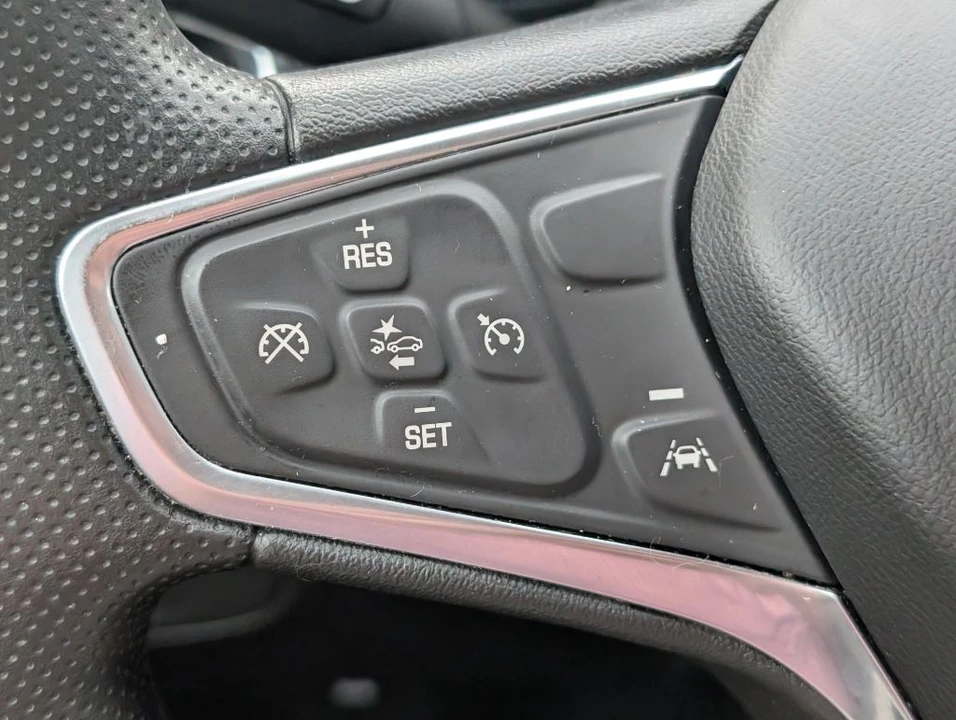 2022 Chevrolet Equinox - Image 13 of 21