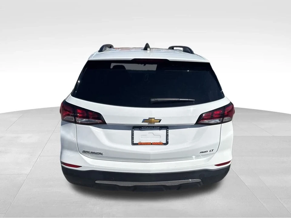 2022 Chevrolet Equinox - Image 4 of 12