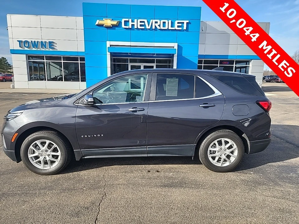 2022 Chevrolet Equinox - Image 4 of 12
