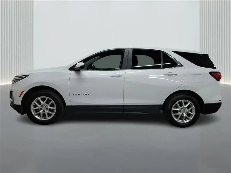 2022 Chevrolet Equinox - Image 2 of 12