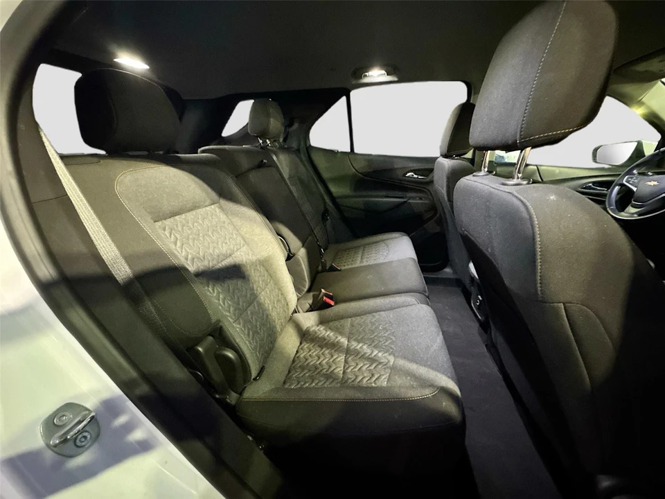 2022 Chevrolet Equinox - Image 14 of 15