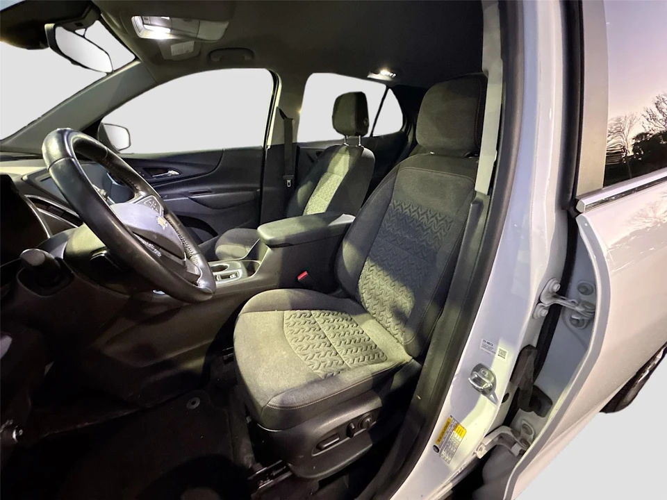 2022 Chevrolet Equinox - Image 12 of 15