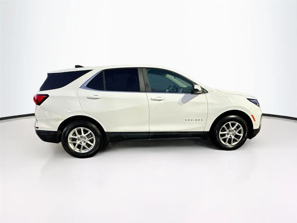 2022 Chevrolet Equinox - Image 8 of 15