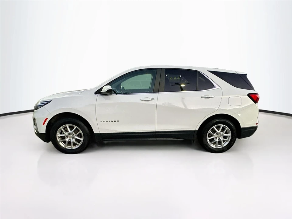 2022 Chevrolet Equinox - Image 4 of 15
