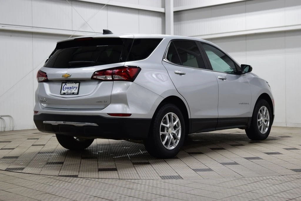 2022 Chevrolet Equinox - Image 8 of 12