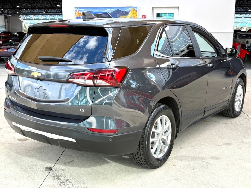 2022 Chevrolet Equinox - Image 6 of 12