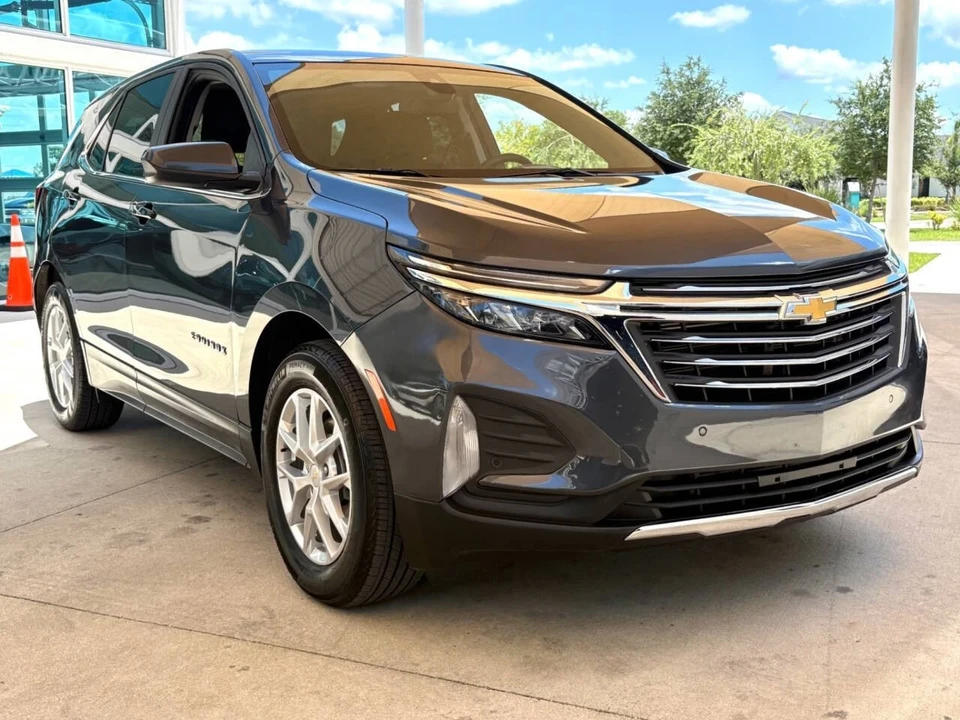 2022 Chevrolet Equinox - Image 3 of 12