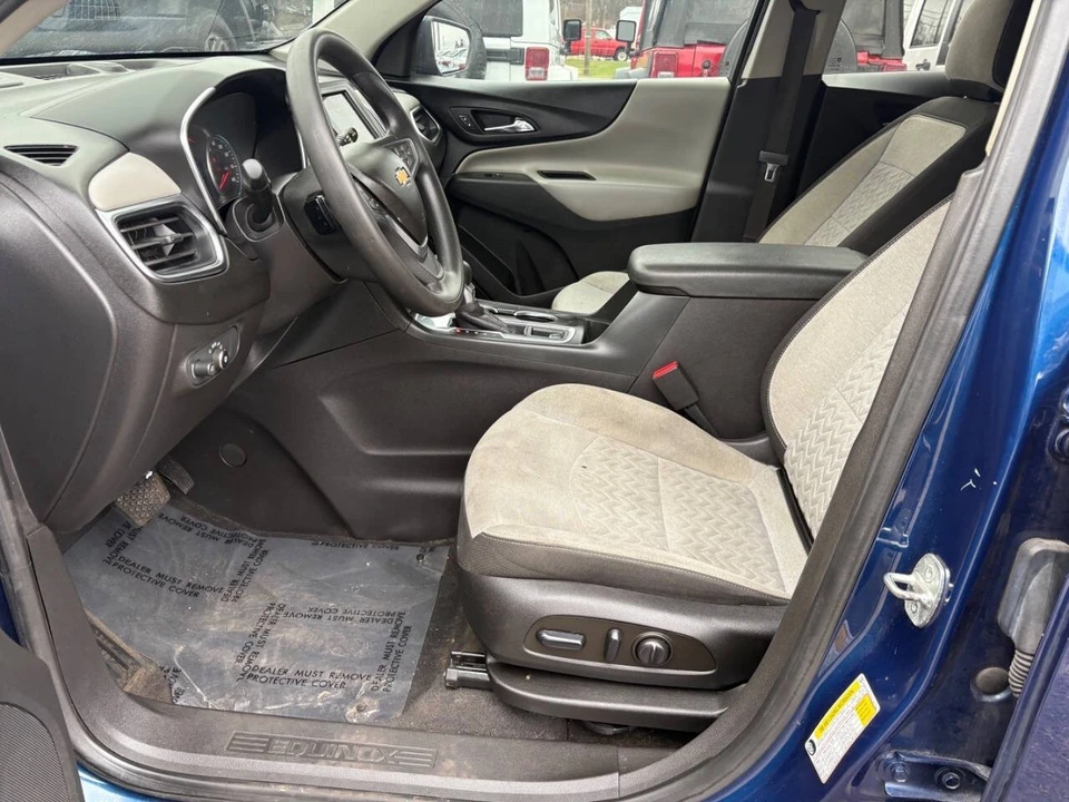 2022 Chevrolet Equinox - Image 10 of 12