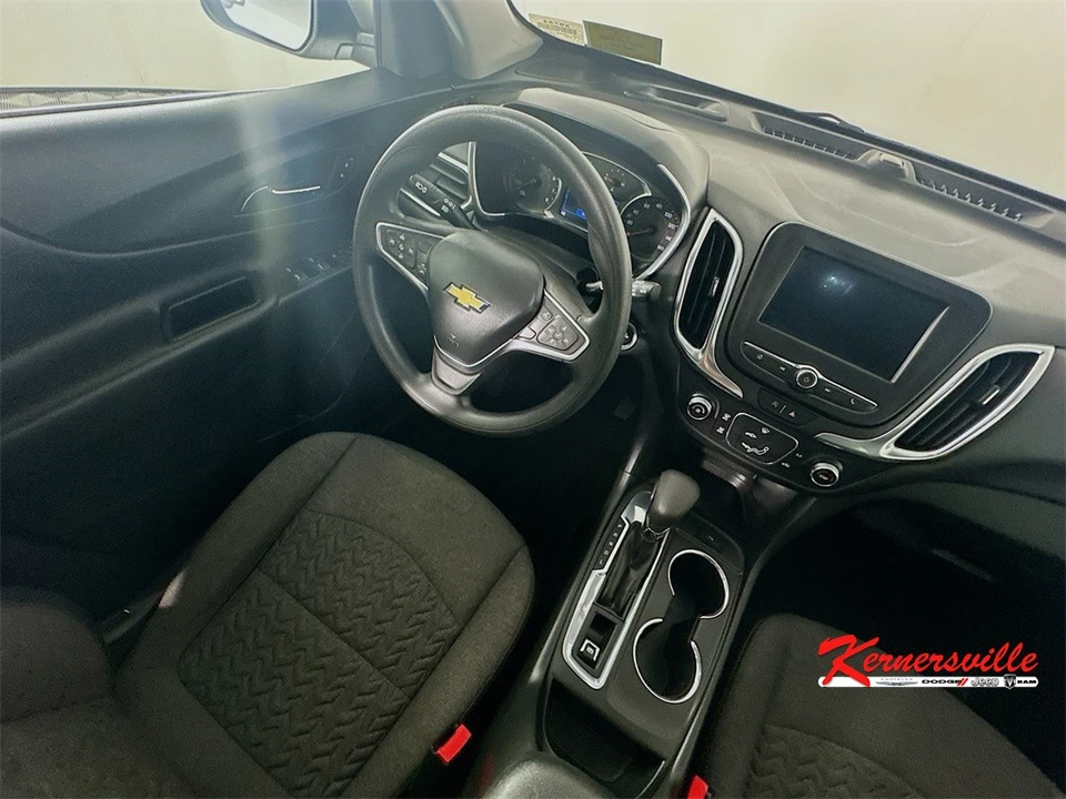 2022 Chevrolet Equinox - Image 9 of 21