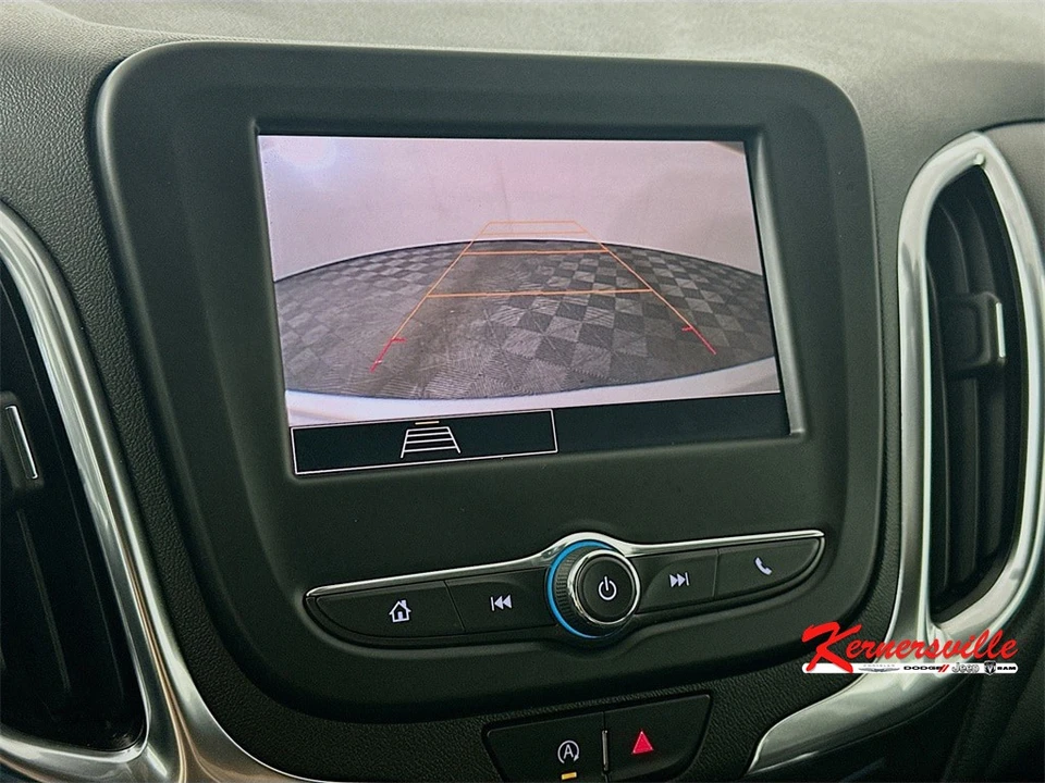 2022 Chevrolet Equinox - Image 20 of 21