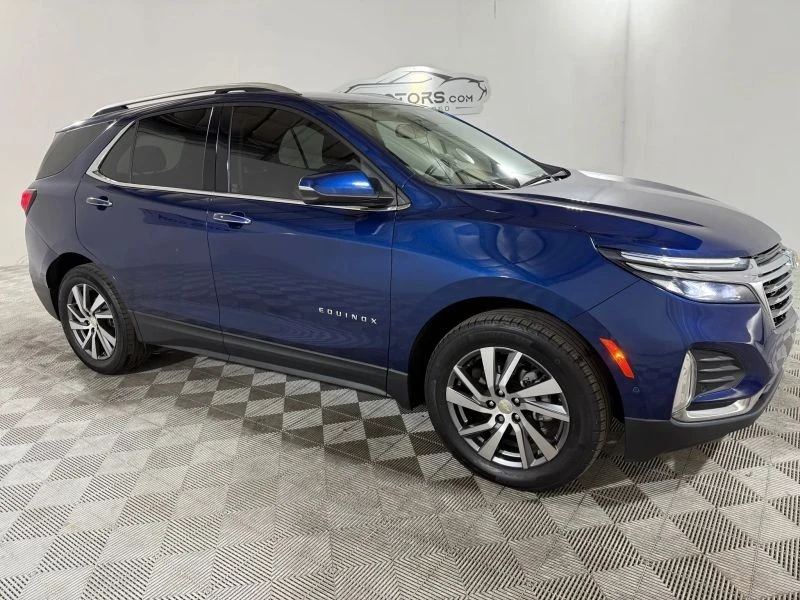 2022 Chevrolet Equinox - Image 10 of 12