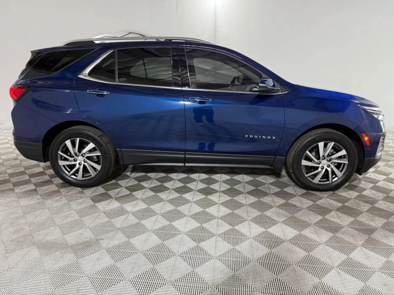 2022 Chevrolet Equinox - Image 9 of 12
