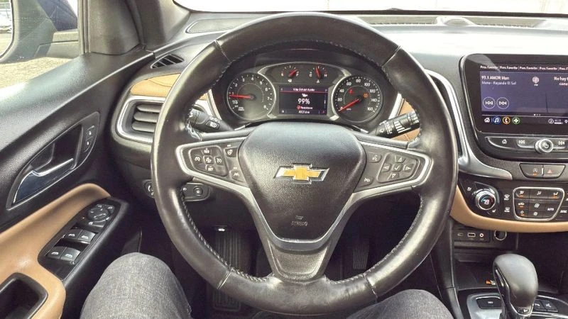 2022 Chevrolet Equinox - Image 10 of 12