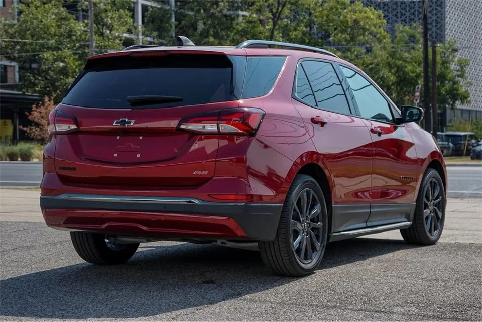 2022 Chevrolet Equinox - Image 5 of 15