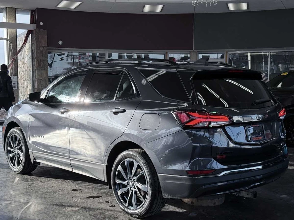 2022 Chevrolet Equinox - Image 9 of 12