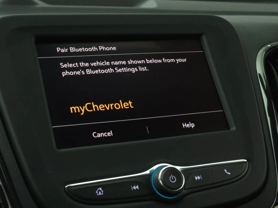 2022 Chevrolet Equinox - Image 4 of 12