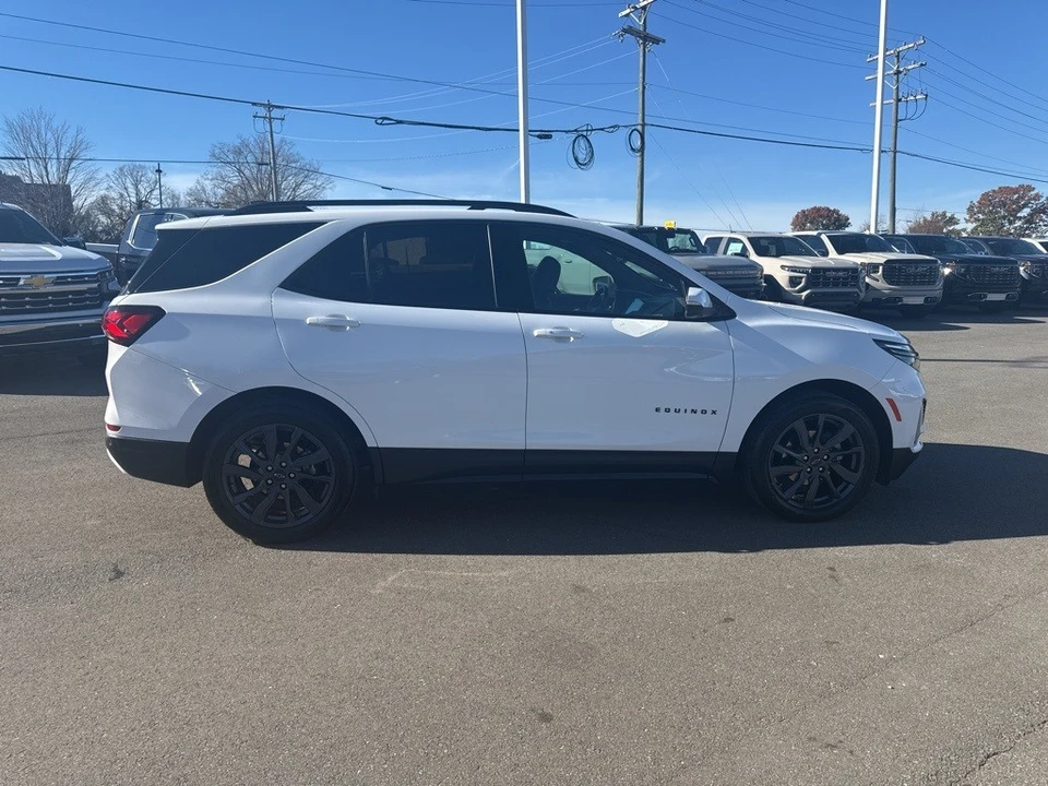 2022 Chevrolet Equinox - Image 6 of 12