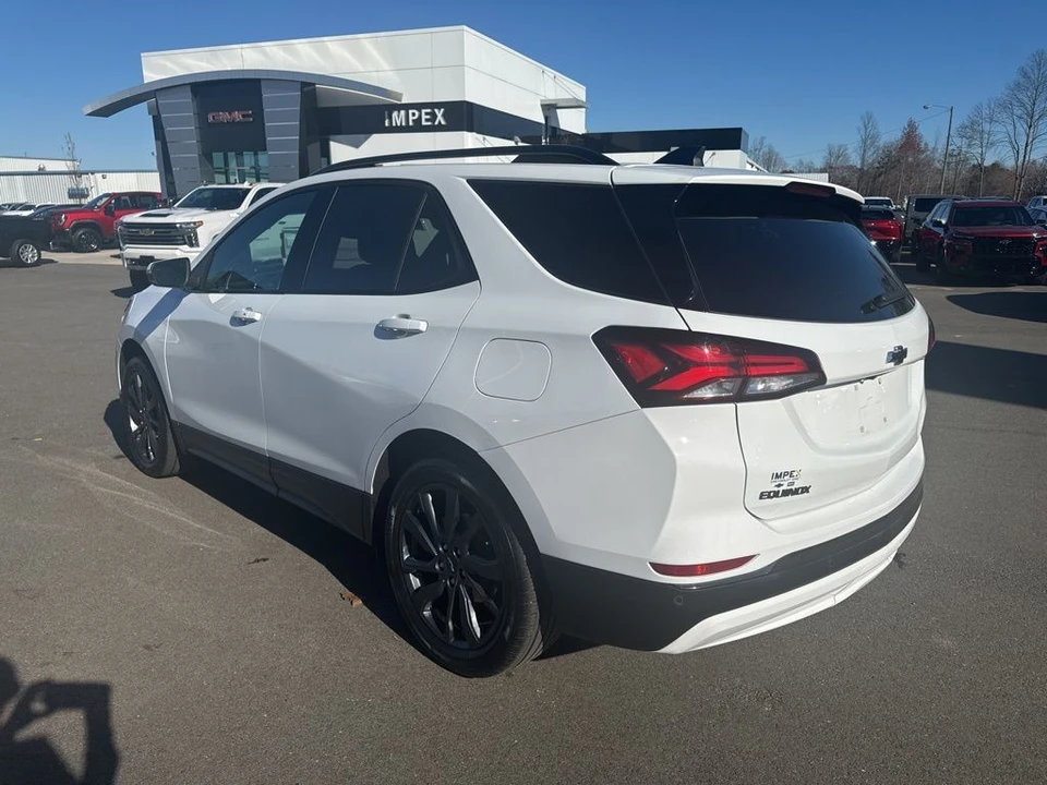 2022 Chevrolet Equinox - Image 3 of 12