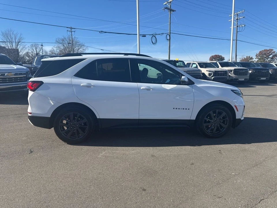 2022 Chevrolet Equinox - Image 6 of 12