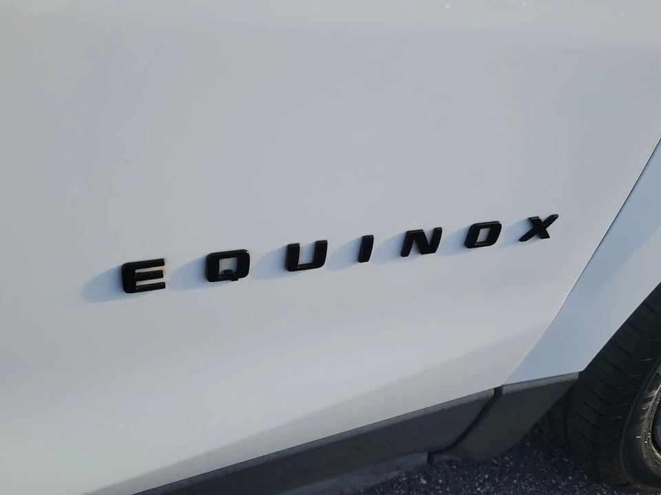 2022 Chevrolet Equinox - Image 6 of 12