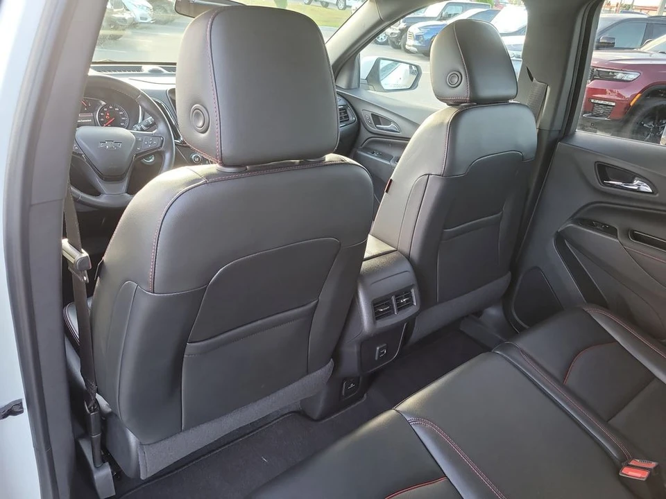 2022 Chevrolet Equinox - Image 11 of 12