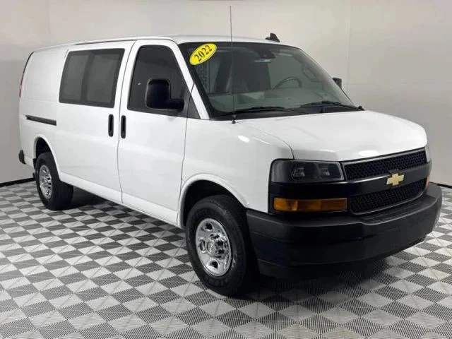 2022 Chevrolet Express - Image 6 of 15