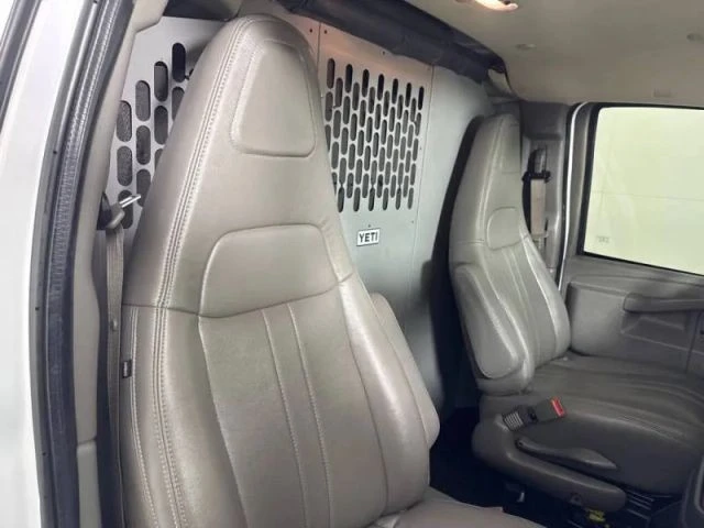 2022 Chevrolet Express - Image 14 of 15