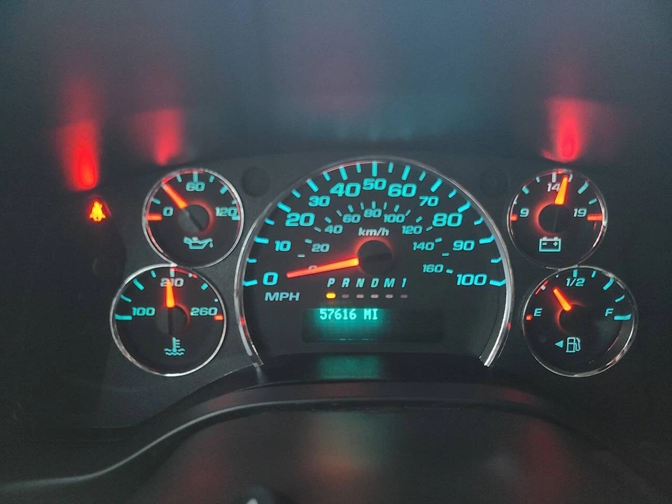 2022 Chevrolet Express - Image 18 of 21
