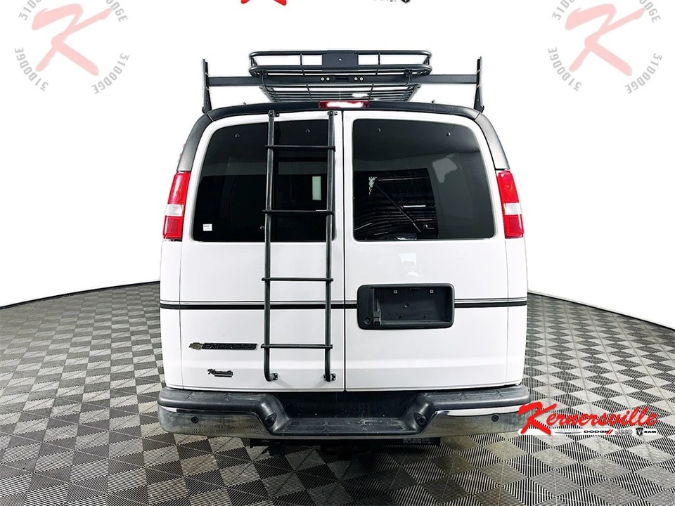 2022 Chevrolet Express - Image 6 of 21