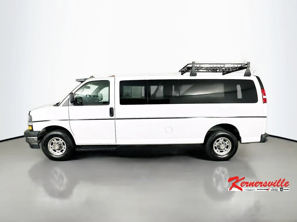 2022 Chevrolet Express - Image 4 of 21