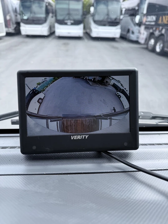 2022 Chevrolet - Image 14 of 16