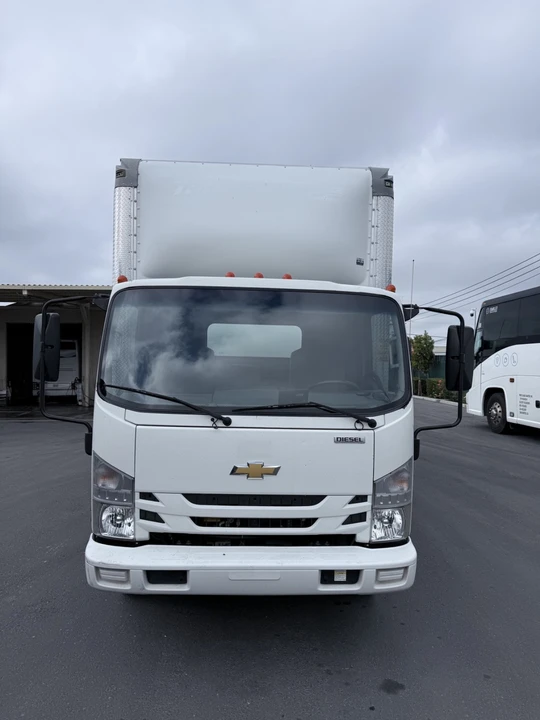 2022 Chevrolet - Image 2 of 16