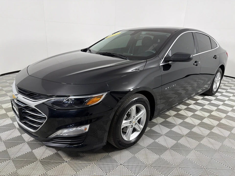 2022 Chevrolet Malibu - Image 9 of 12