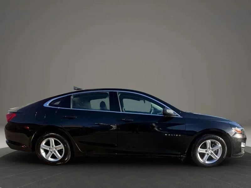 2022 Chevrolet Malibu - Image 4 of 12