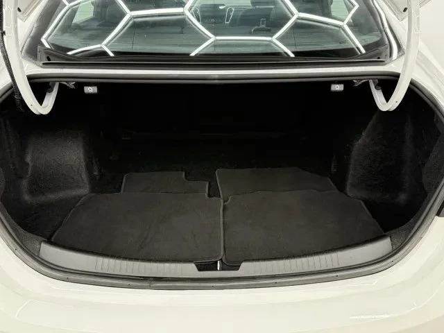 2022 Chevrolet Malibu - Image 7 of 12