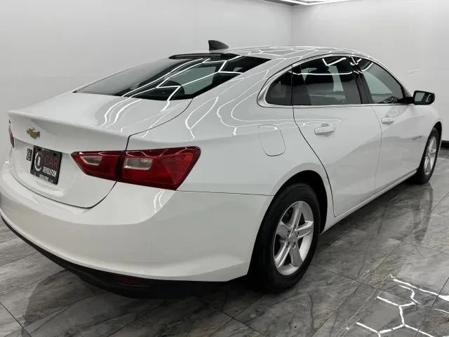 2022 Chevrolet Malibu - Image 8 of 12