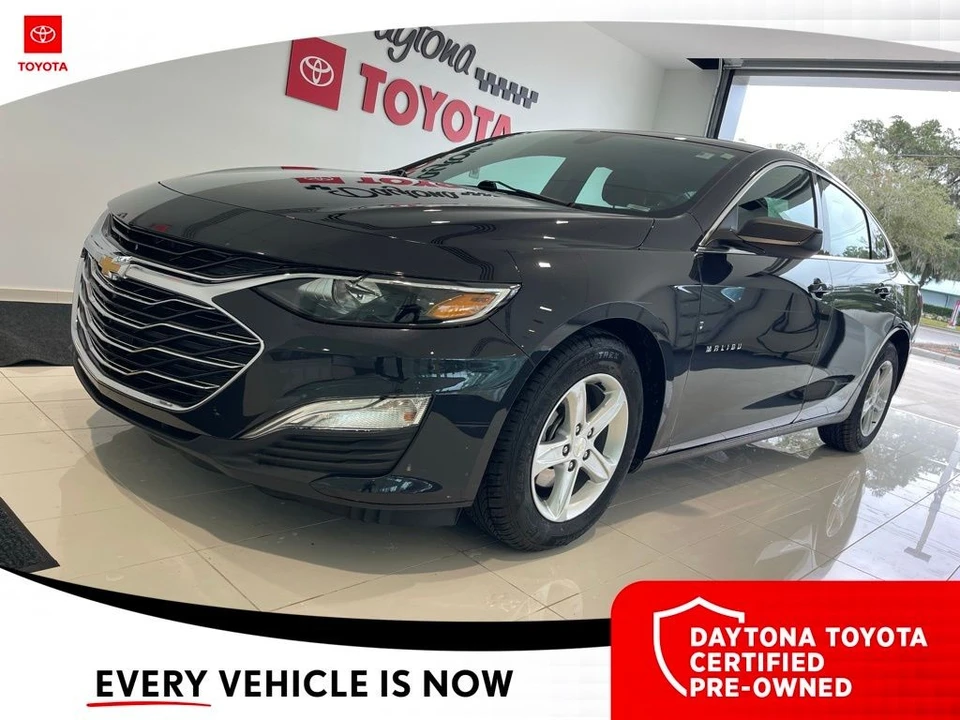 2022 Chevrolet Malibu - Image 10 of 12