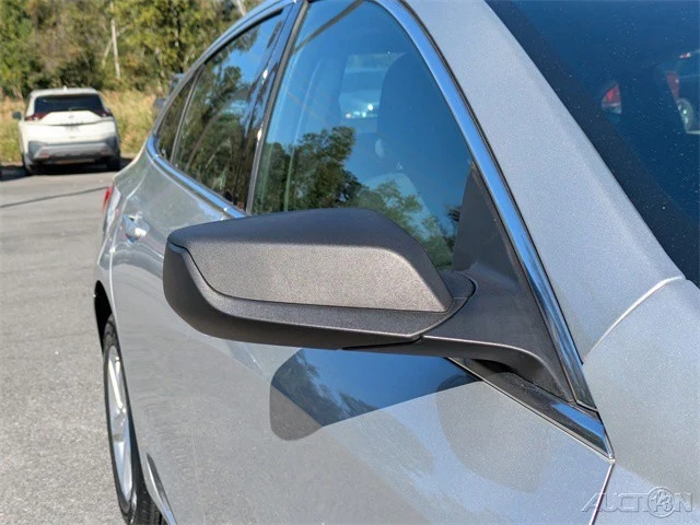 2022 Chevrolet Malibu - Image 12 of 21