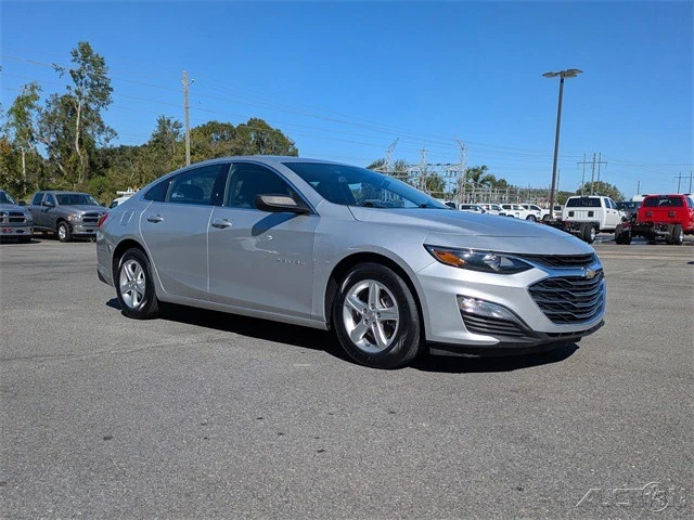 2022 Chevrolet Malibu - Image 2 of 21