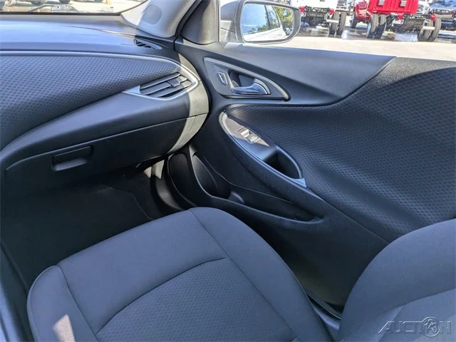 2022 Chevrolet Malibu - Image 16 of 21