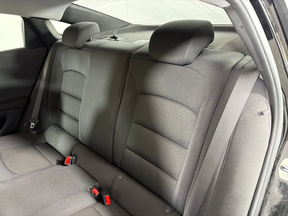 2022 Chevrolet Malibu - Image 20 of 21